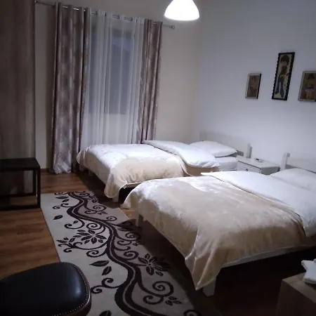 Roberto Hotel
